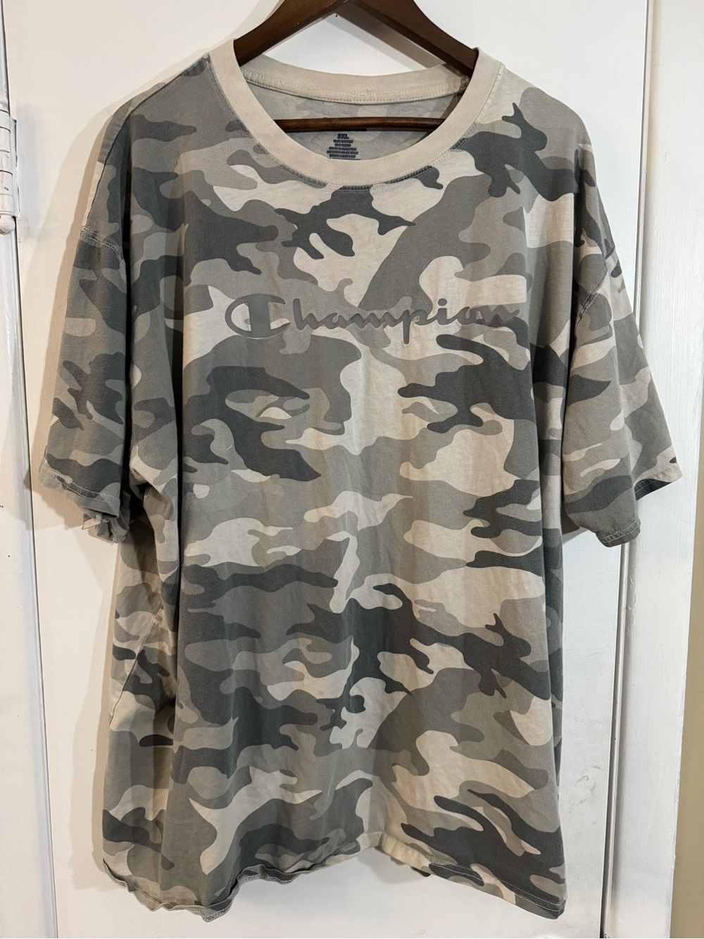 Champion Men's Gray Camo Short Sleeve Tee